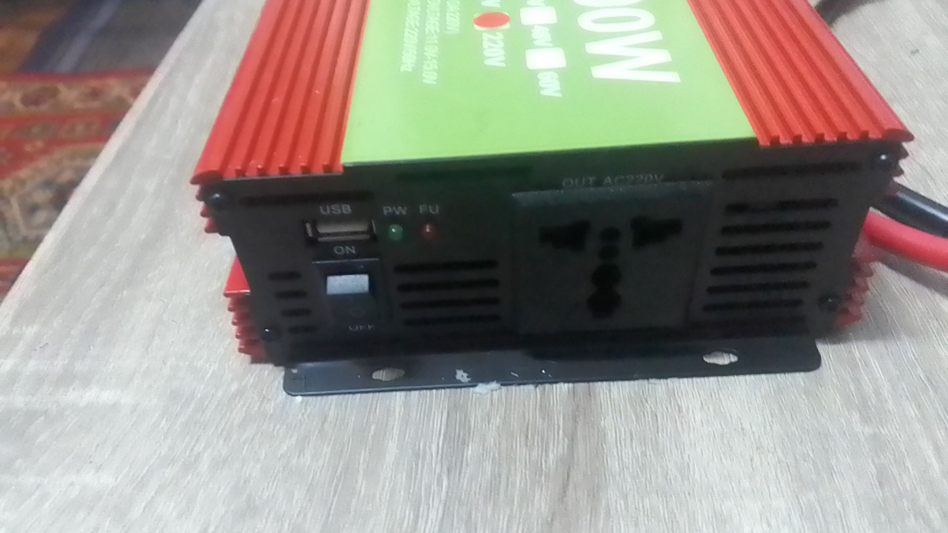 инвертор  преобразователь  3000W  12V п