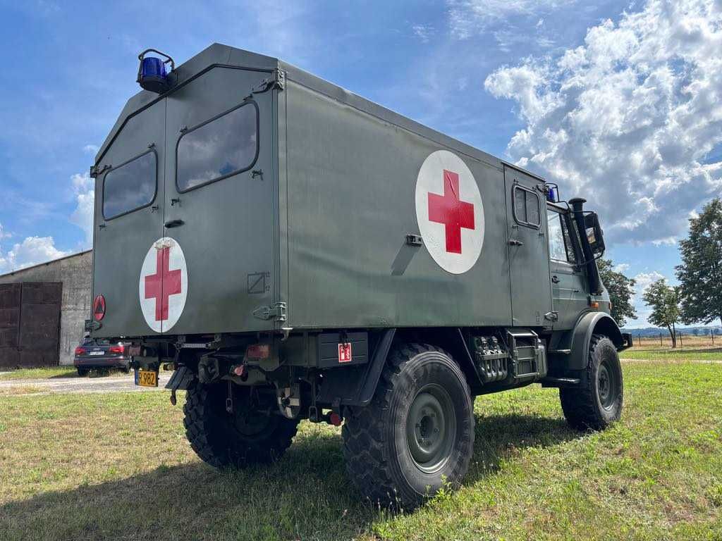 Sprzedam Mercedes Unimog 435  Sanitarny Kamper