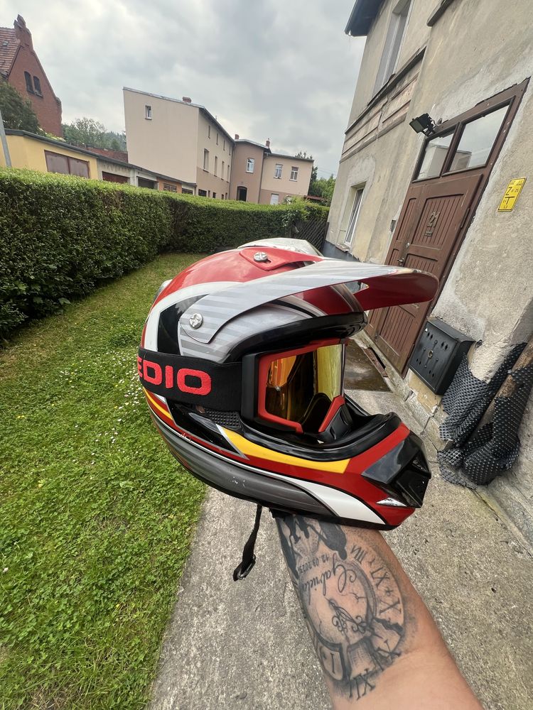 Kaski motocyklowe xl