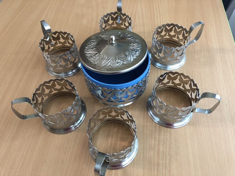 Набор подстаканников и сахарница из мельхиора