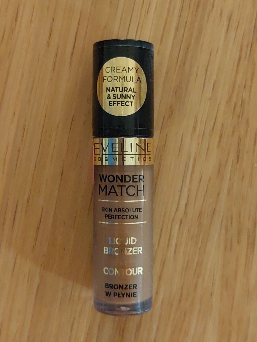 Bronzer w płynie Eveline Wonder Match 02 ciepły