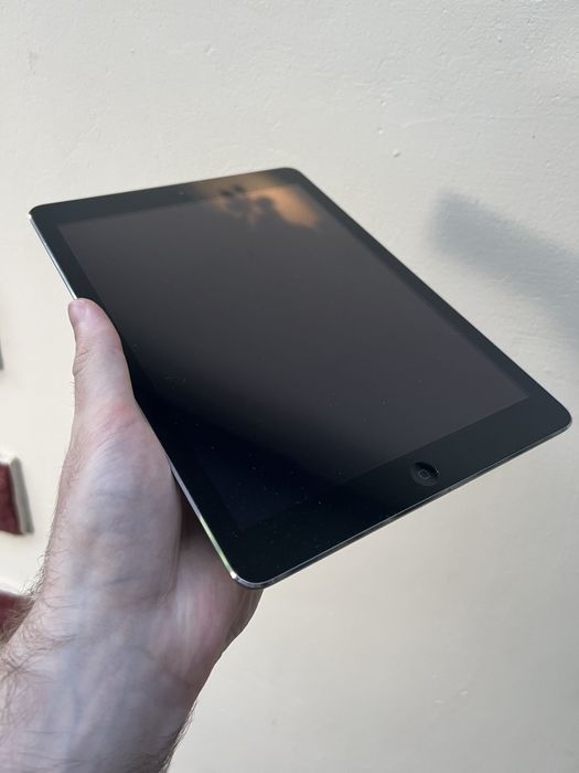 Ipad Air 16Gb Гарний стан