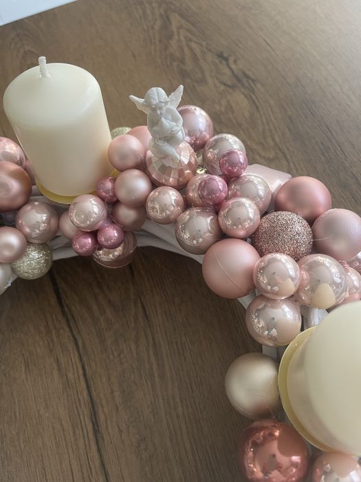 Adwentowy wianek świąteczny ze świecami Boże Narodzenie