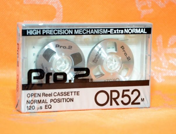 Аудио кассета с катушками бобинками EAGLE  National  LASER TEAC