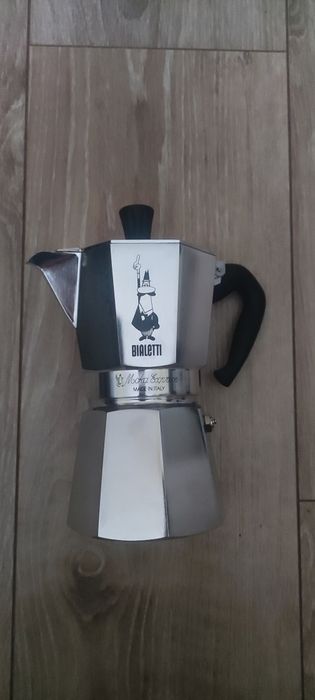 Kawiarka BIALETTI Moka Express Srebrna