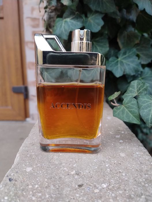 Чоловічі парфуми.montblanc explorer extreme