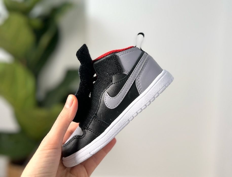 Дитячі Оригінальні кросівки Nike Jordan  26р.