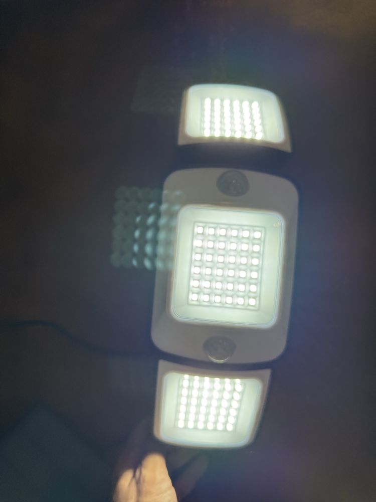 Luz Solar de Movimento intelamp 1200LM com Controle Remoto