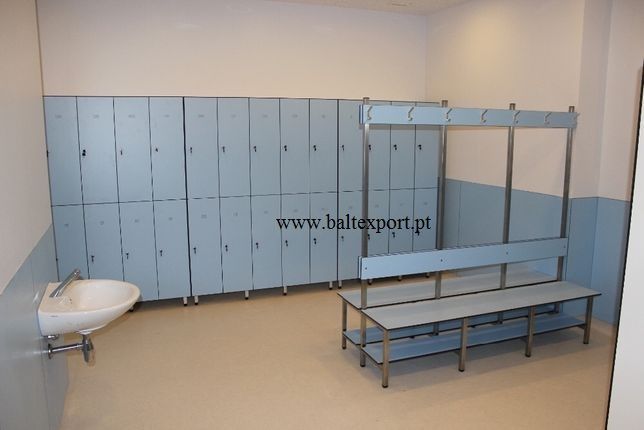 Banco corrido vestiário com réguas mad.Pinho ou Fenólico Várias Medida