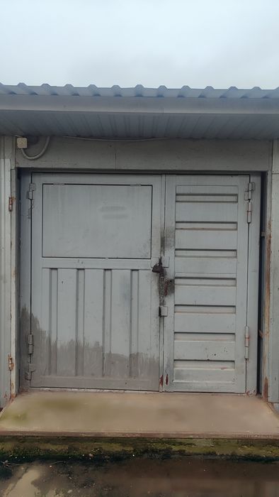 Контейнер морской