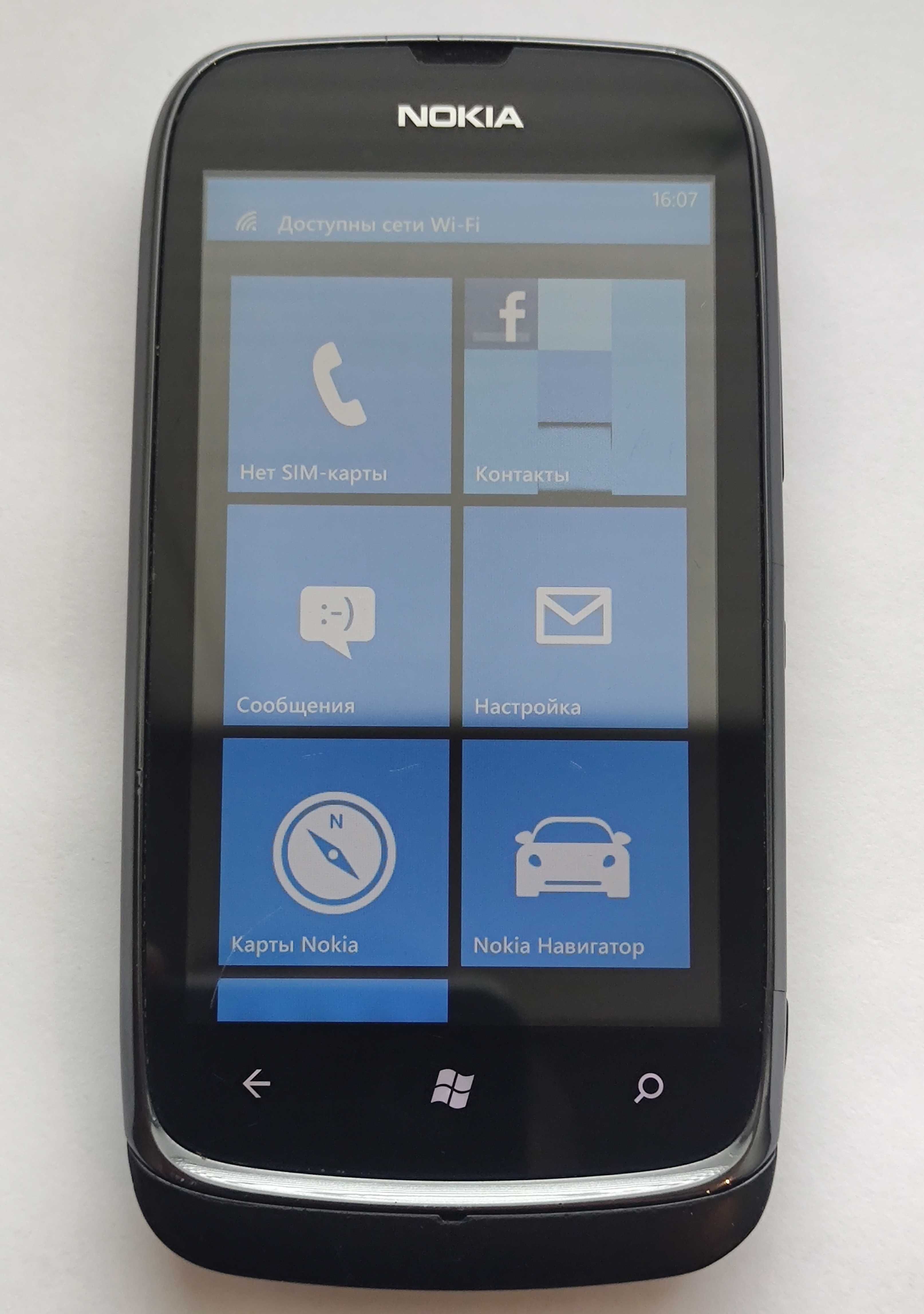 Nokia Lumia 610,
