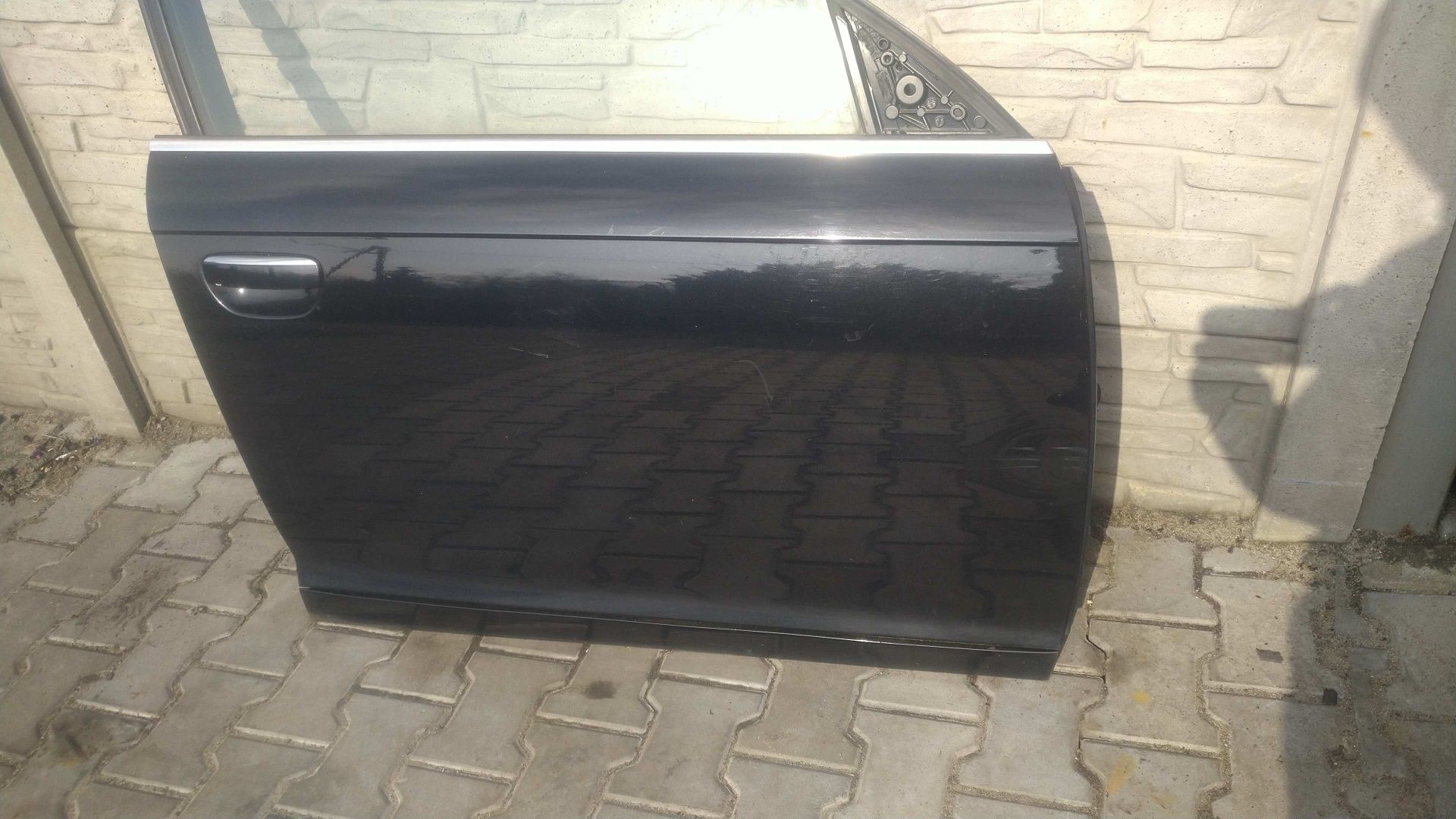 / Audi A6 C6 drzwi prawe przednie kompletne LZ9Y