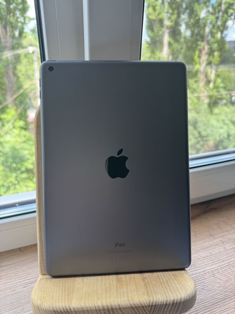 ipad 8 32 gb в отличном состоянии