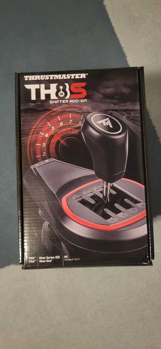 Kierownica Thrustmaster TSXW P310 XB WW + pedały + skrzynia biegów.