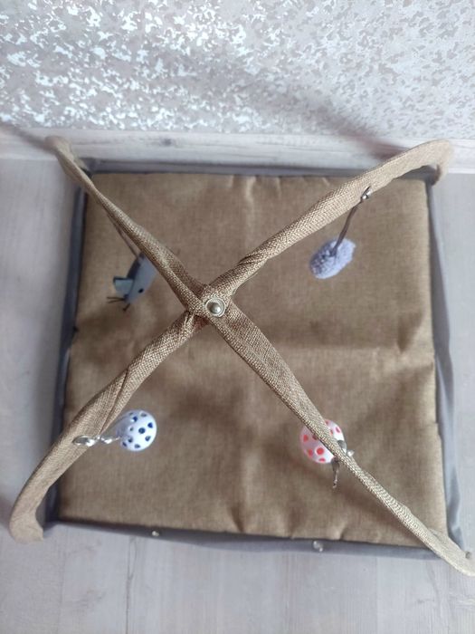 Килимок для котика