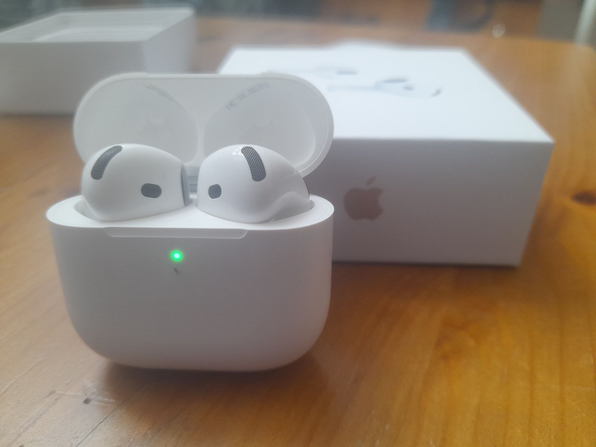 Airpods gen 4 anc