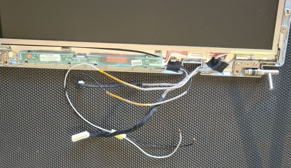 Matryca  optimus obudowa zawiasy