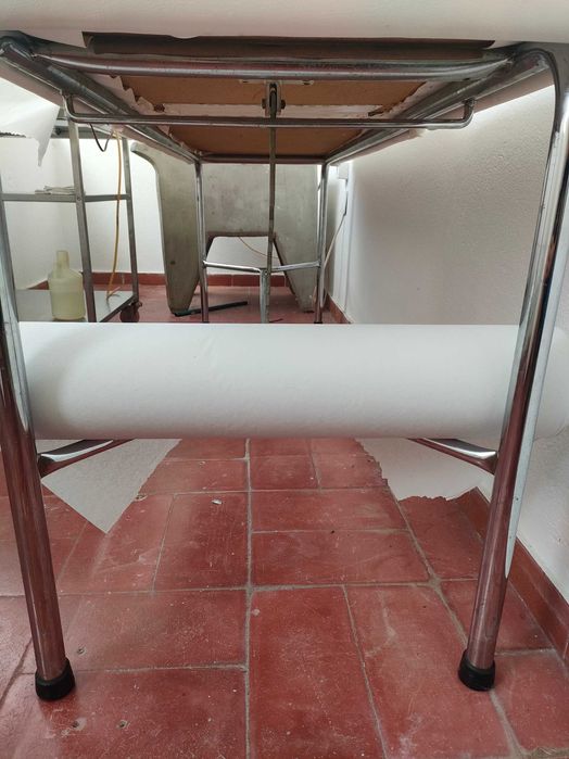 Marquesa branca para estética/medicina ou fisioterapia