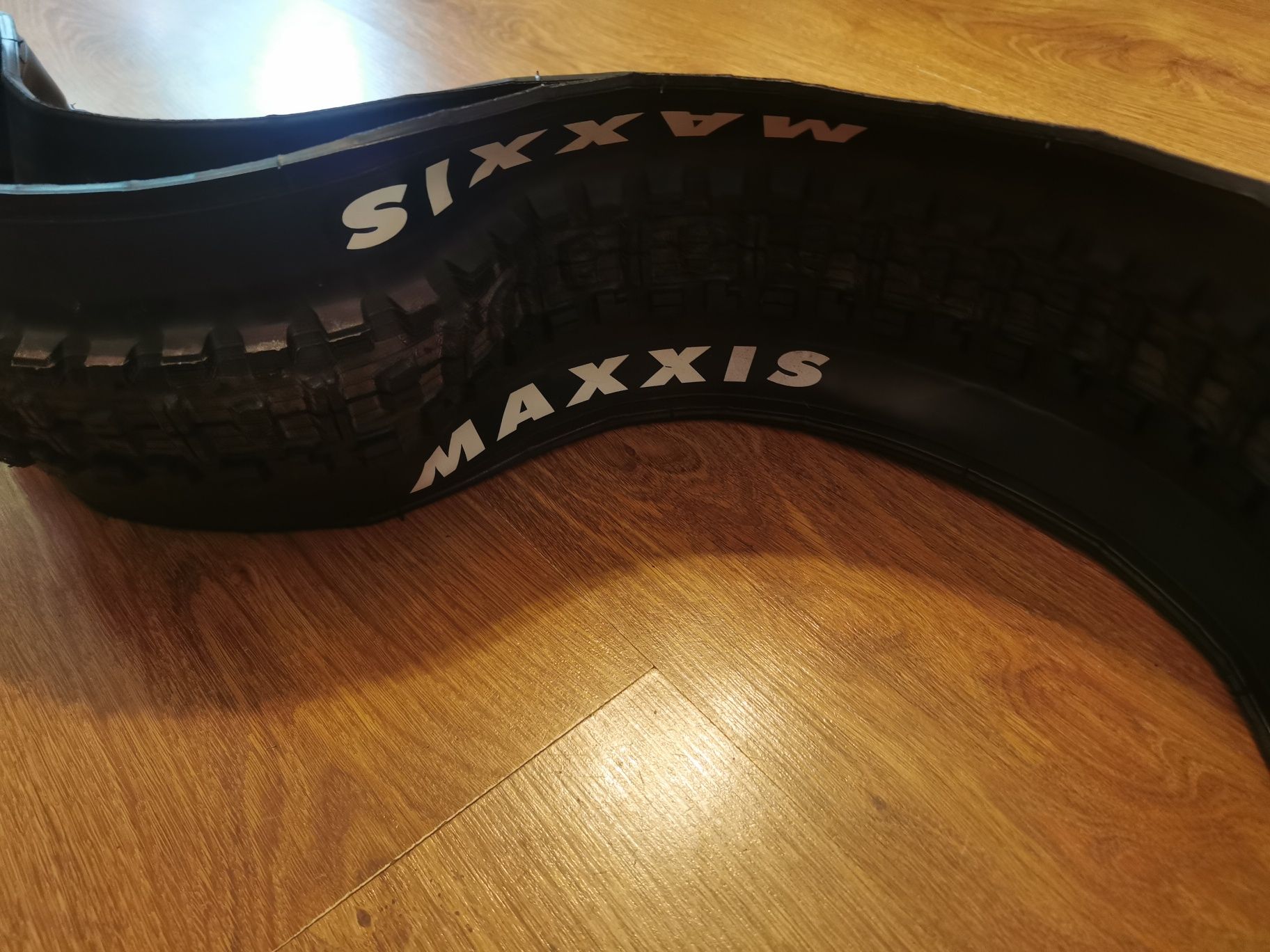 Opona MAXXIS MINION DHR II 27.5x2.4 WT TR nowa