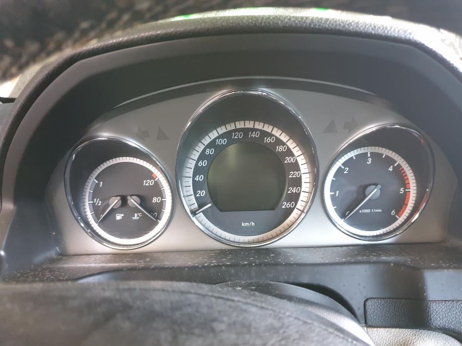 Quadrante / painel de instrumentos MERCEDES-BENZ Classe C Carrinha (S2