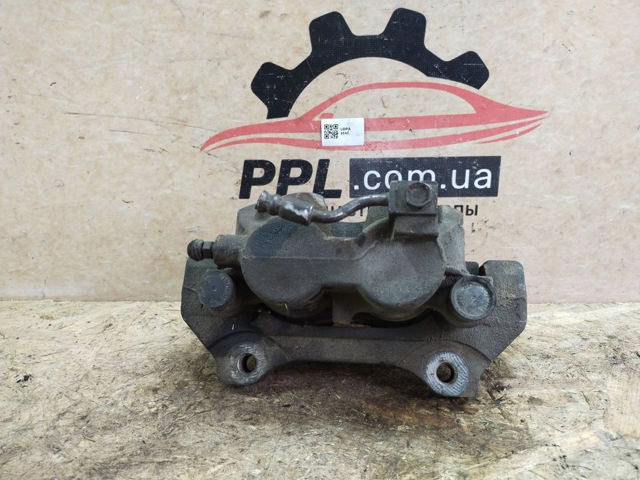 Jeep Grand Cherokee WK2 2010- cуппорт передний правый