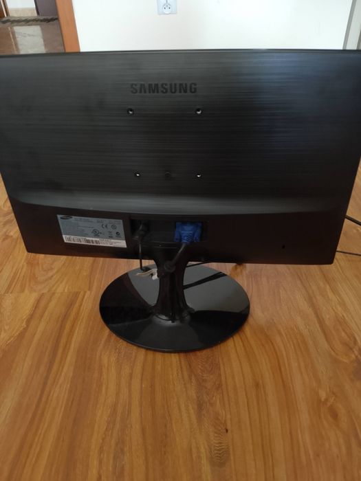 1

Monitor Samsung S19C150FS 18,5'' LED (LS19C150FS/EN
   

Monit