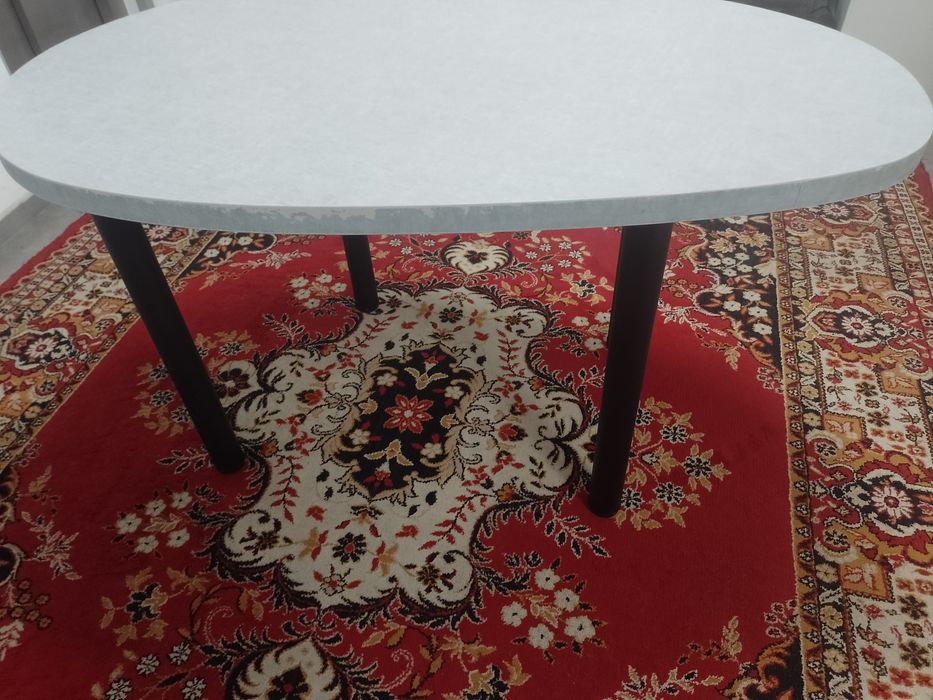 Sprzedam  stół blat 130x80 cm cm