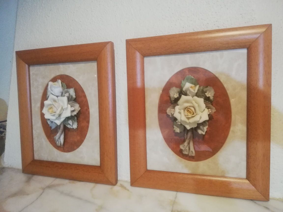 Quadro de flor em porcelana