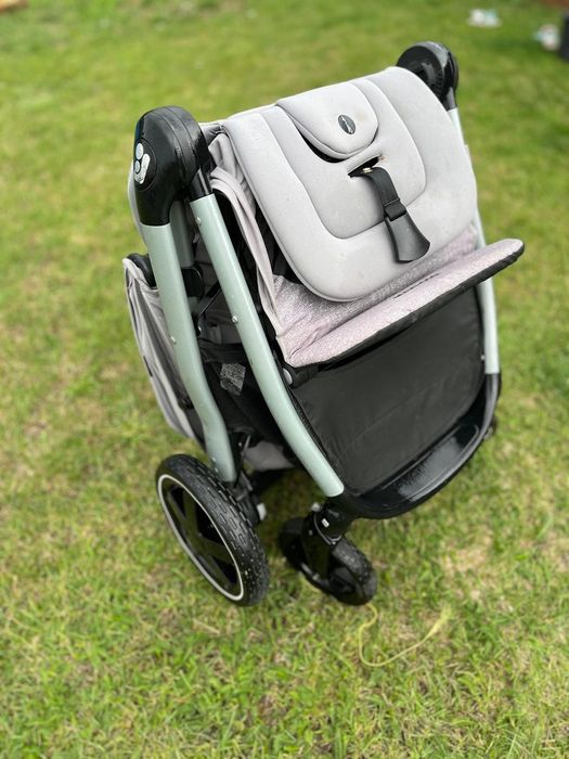 Wózek Maxi Cosi Gia Nomad, szary, do 22 kg