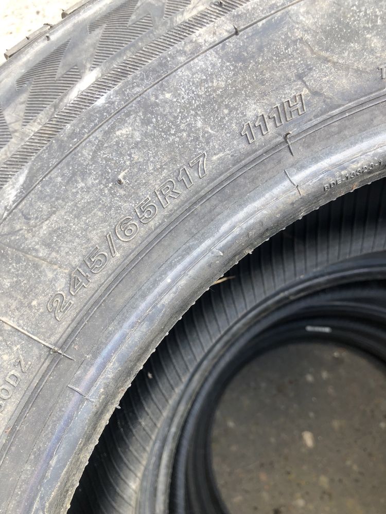 Шини нові 245/65 R17 Bridgestone Blizzak LM-80 Evo 245 65 17