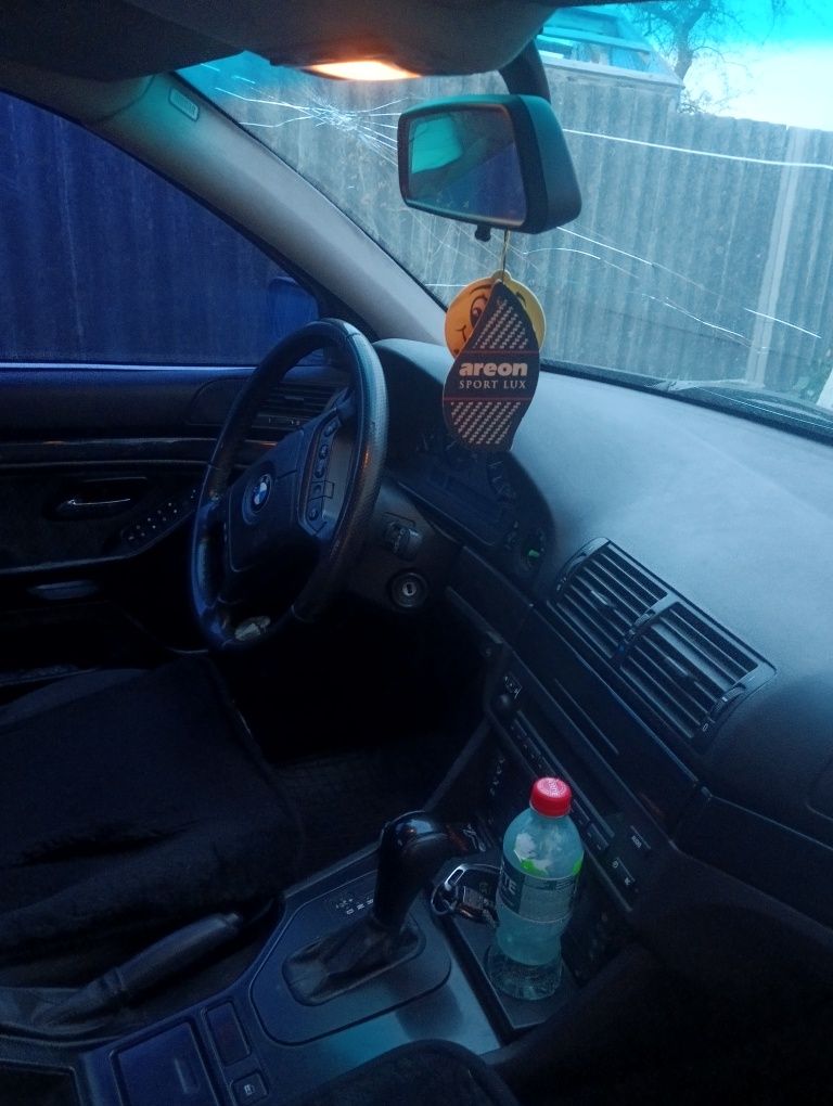 Продам бмв е39 в