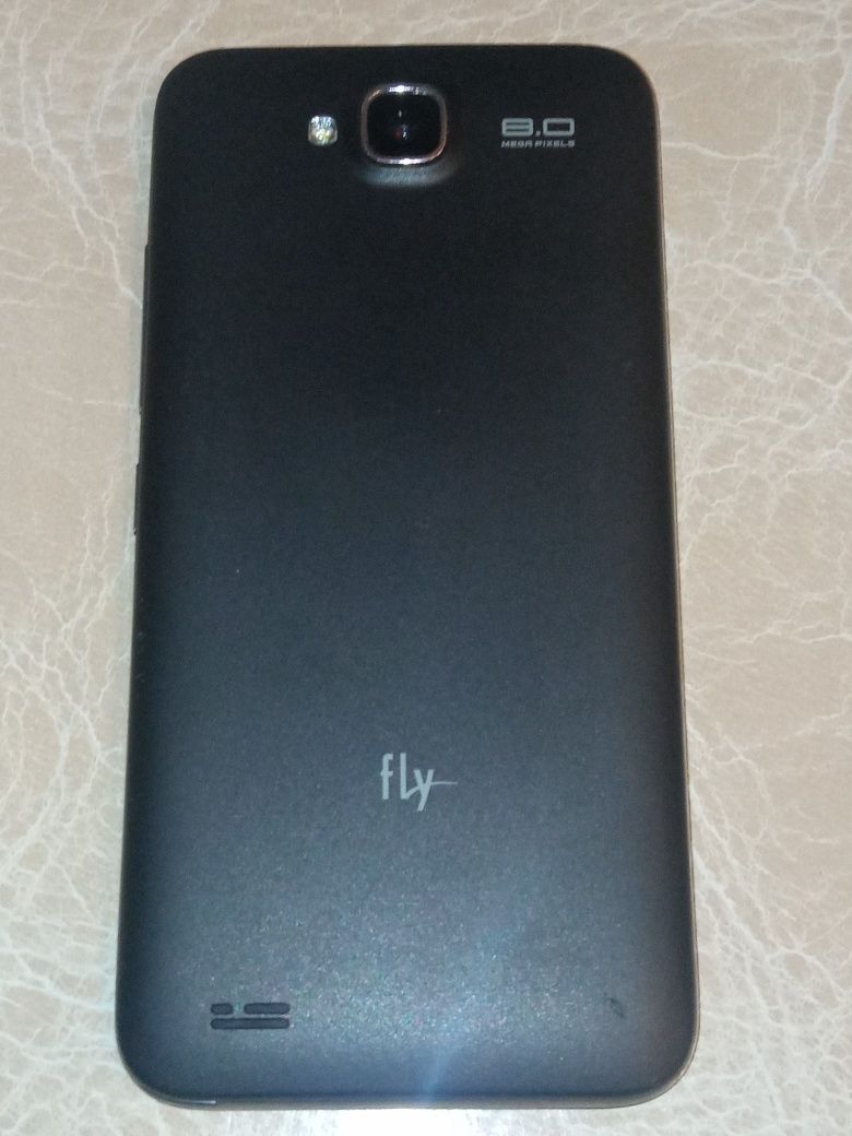 Смартфон FLY IQ446, не робочий, на запчастини