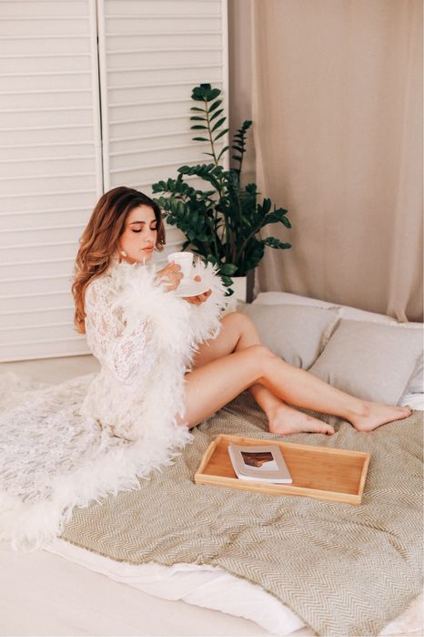 Халатик з пірʼячком