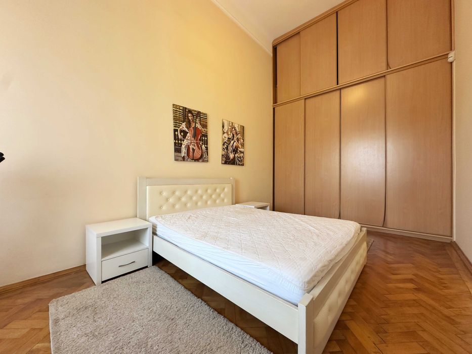 Оренда 3 - кімнатної квартири у ЦЕНТРІ МІСТА Проспект Свободи 29