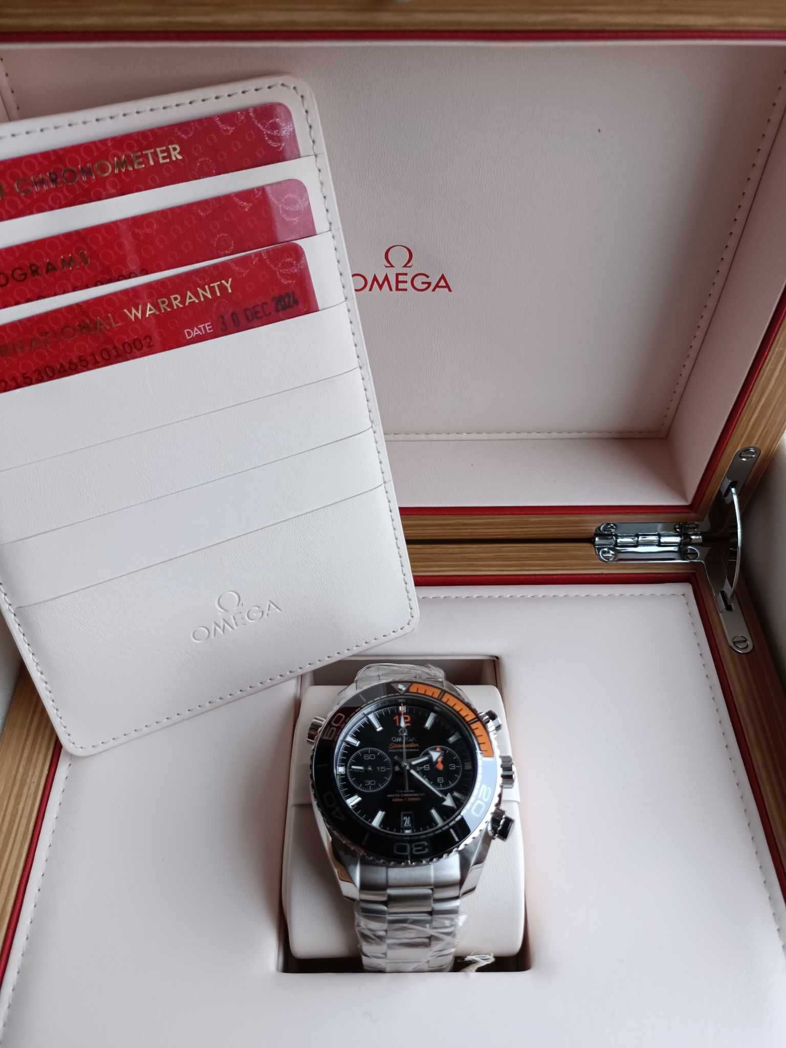 Omega Seamaster Planet Ocean 600M 45,5mm / 01.2024