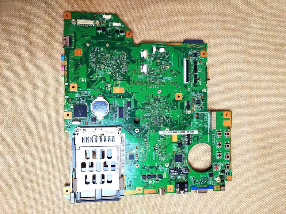 Материнская плата материнка motherboard Biwa MB 48.4H001.31 на разбор