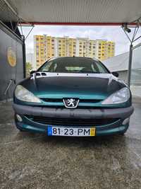 Peugeot 206 1.1cc ano 2000