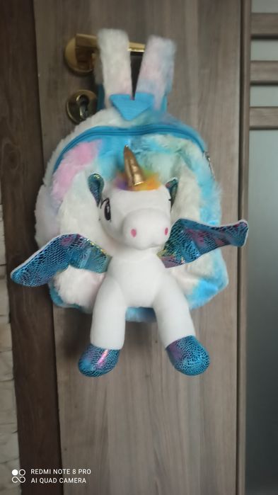 Cudowny plecak jednorożca pluszowy