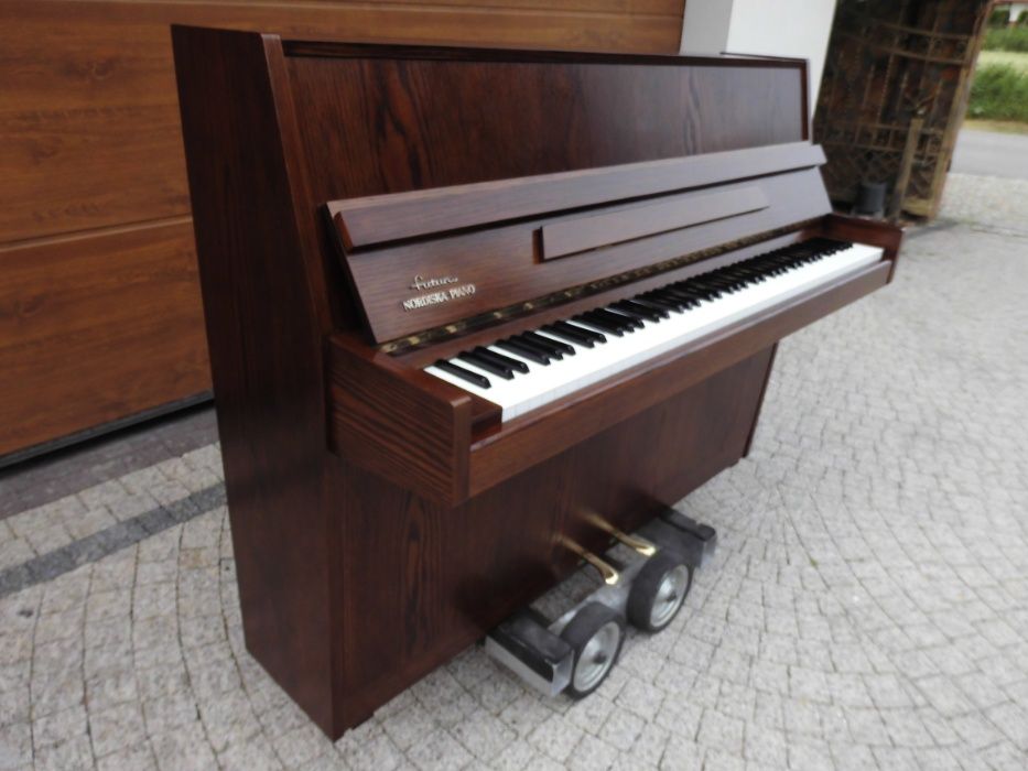 Pianino Yamaha Kawai Schimmel 50 sztuk transport nastrojone