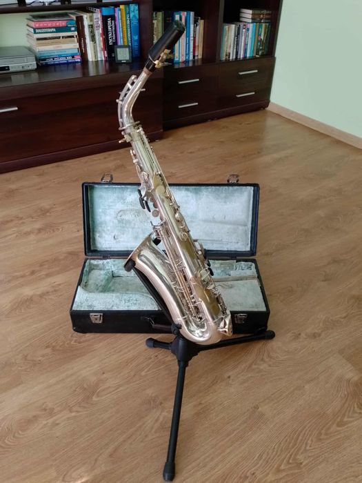Saksofon Altowy AMATI KRASLICE DELUXE, futerał, stojak.