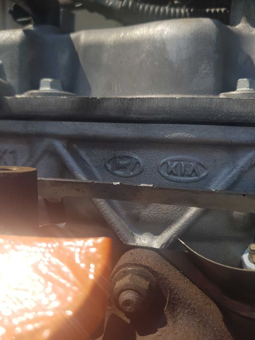 SILNIK KOMPLETNY+ skrzynia 1,6crdi hundai-Kia 1,6crdi 115KM na czesci