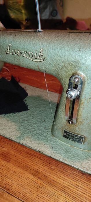 Maszyna do szycia Łucznik