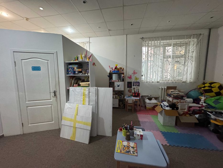 Приміщення в центрі біля ТЦ Транзит