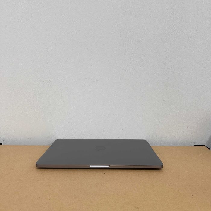 Macbook Pro 2022 { M2 | 8gb | 256 gb) Гарантія . 27542SV