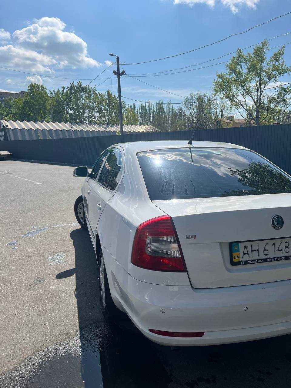 Продам Skoda Octavia 1 владелец с салона.