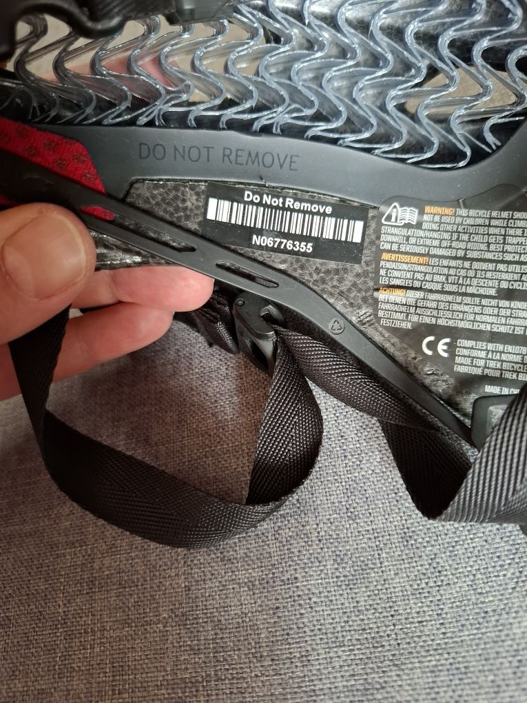 Kask rowerowy  Bontrager Stravos Wavecel 51-57 cm 300g