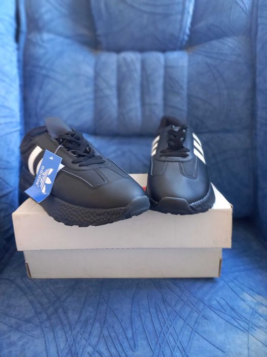 Акція знижка кросівки чоловічі шкіряні чорні adidas retropy