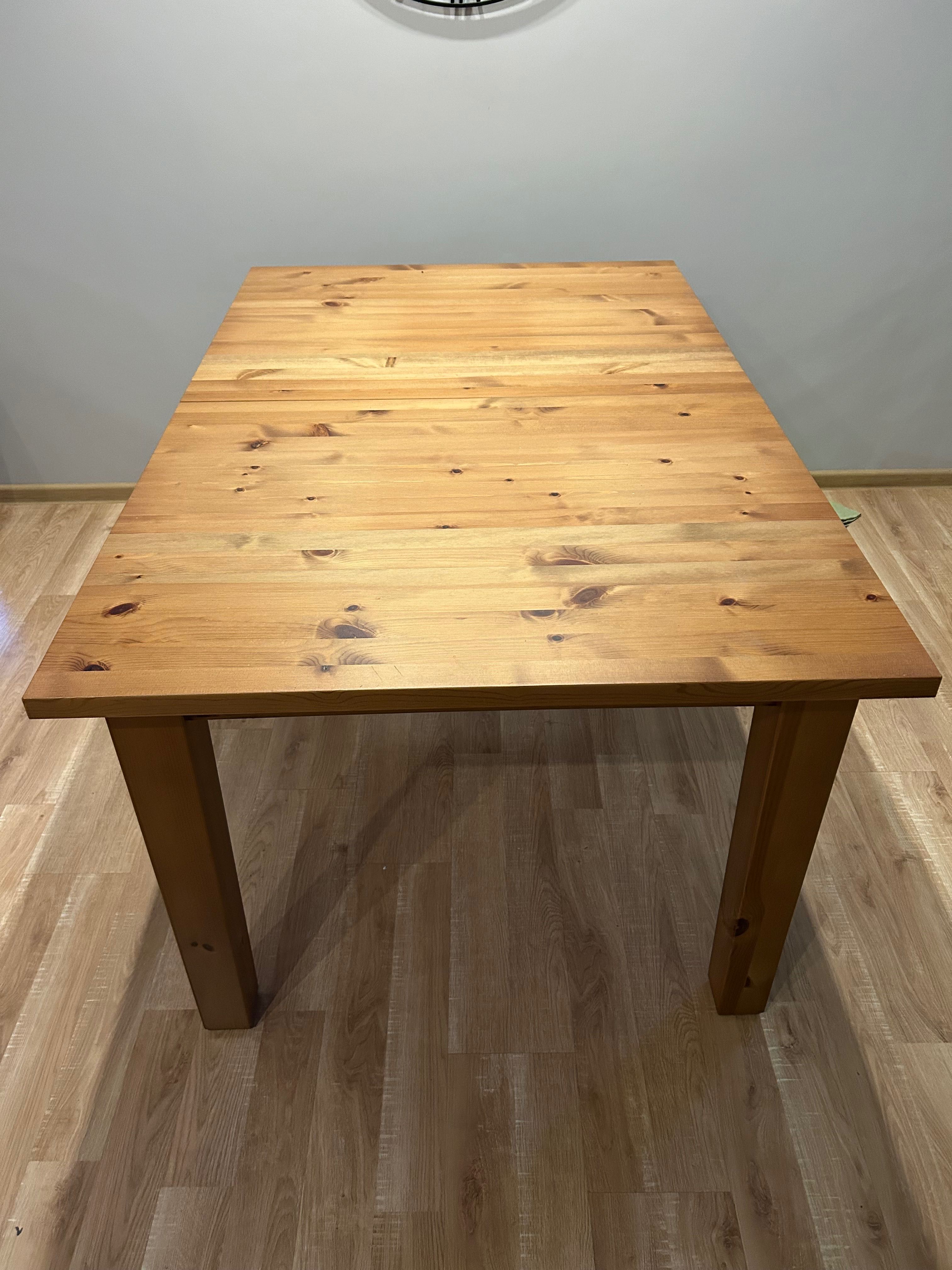 Stół drewniany Ikea