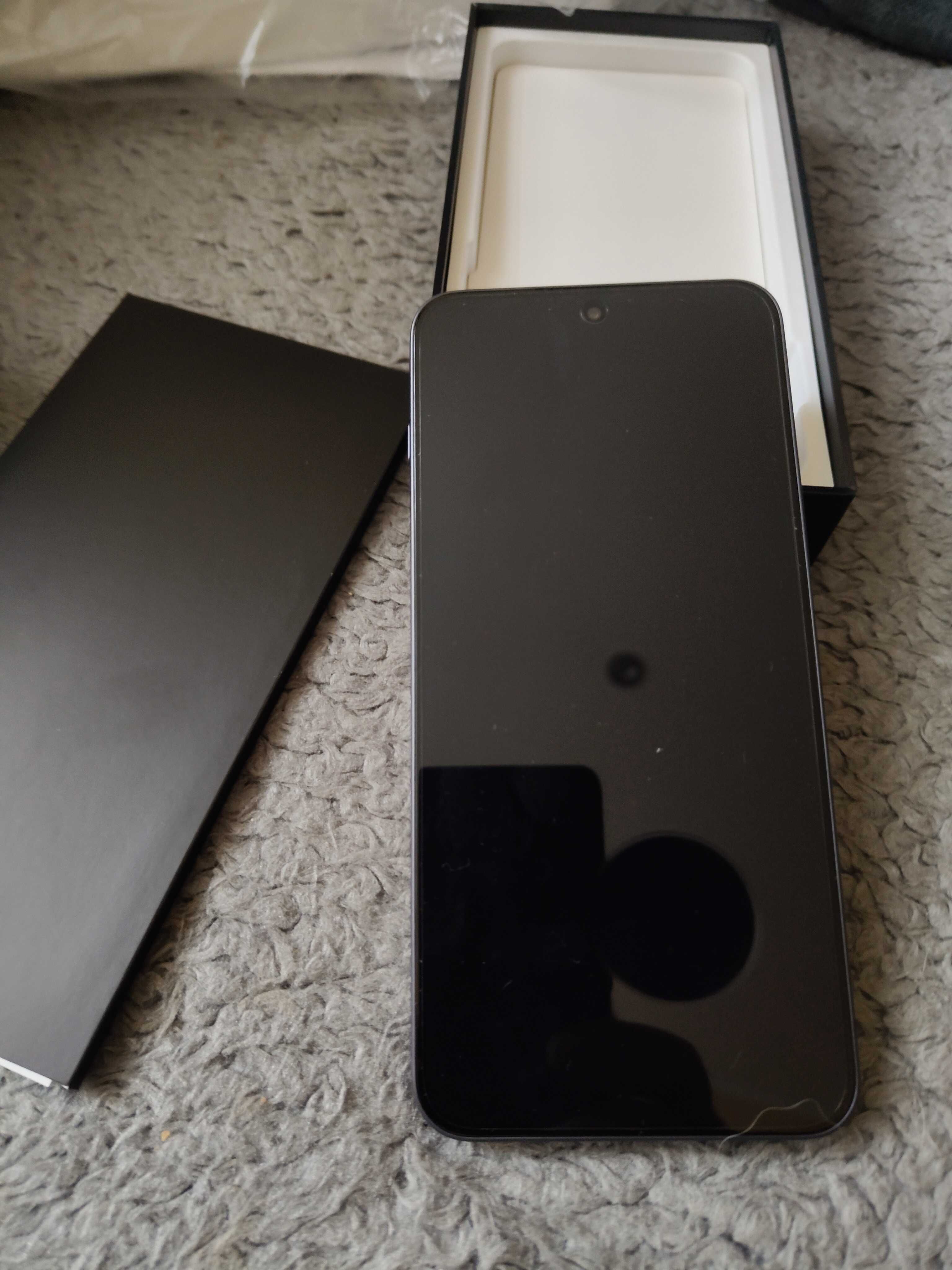 OnePlus Nord 5 5G 12/512GB Szary
 Nowy na gwarancji
