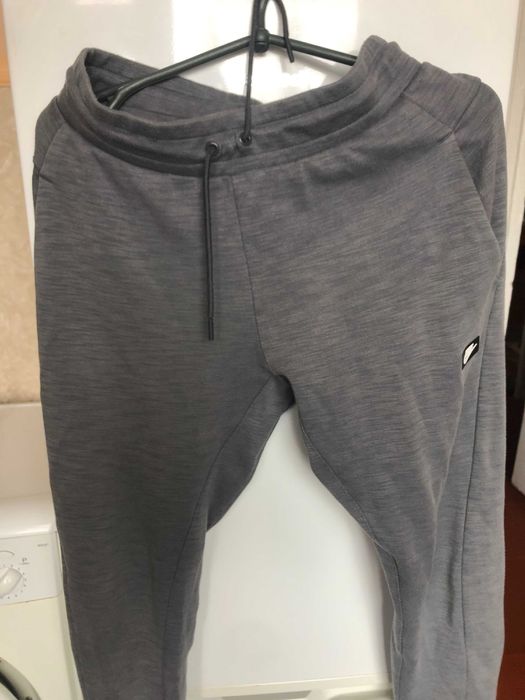 Штани Nike Modern